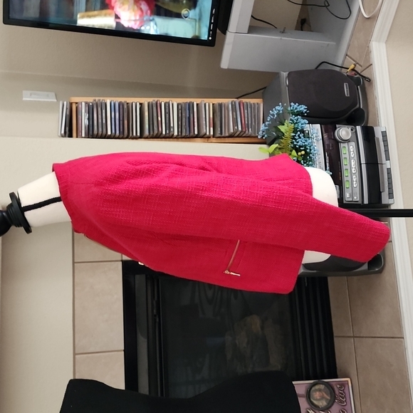 Jacket - Picture 4 of 6